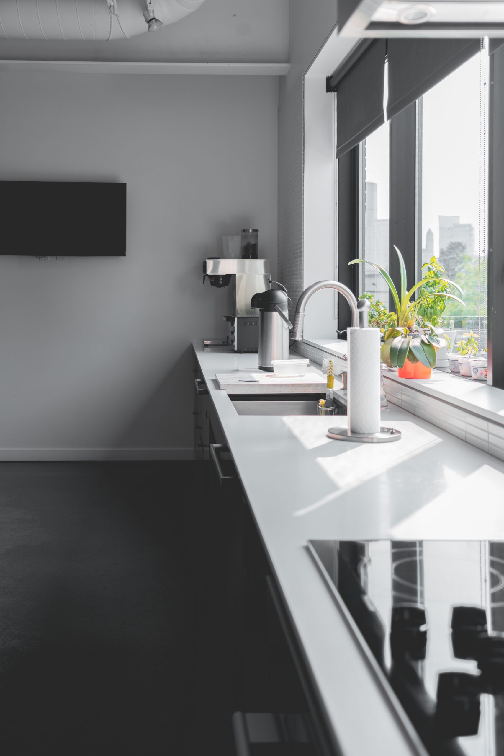 minimalist kitchen